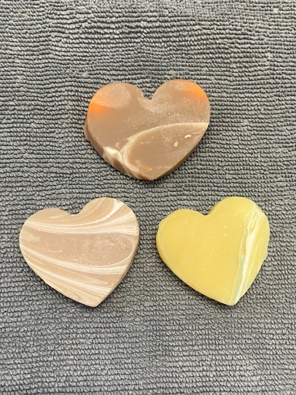 🔆Free with purchase 🔆 3 samples of homemade soap